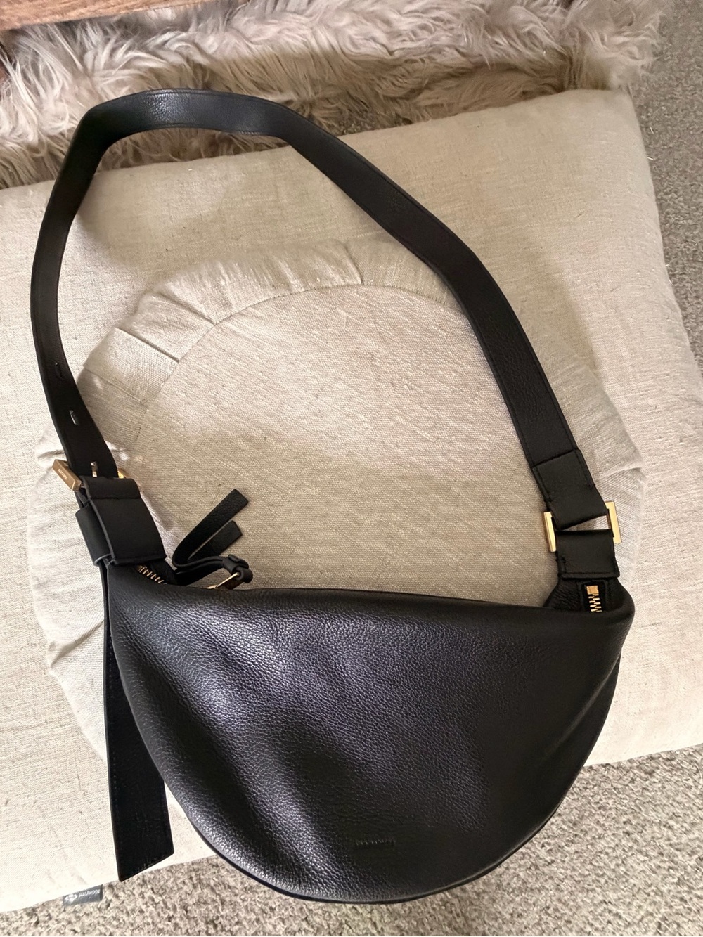ALL SAINTS Black Leather Crescent Shoulder Bag – Crossbody